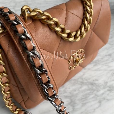 caramel chanel 19